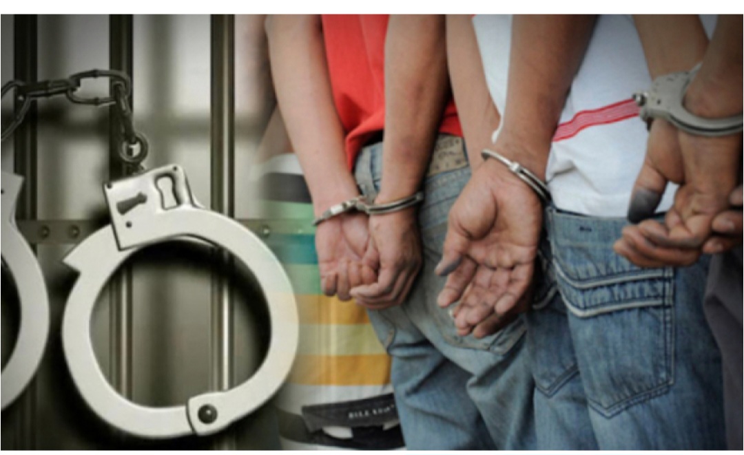 डोटीमा खैरो हिरोईनसहित ३ जना प्रकाउ