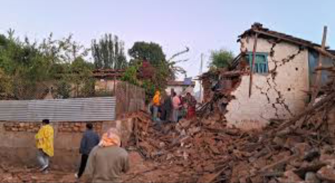 डोटीमा भूकम्पको क्षति आकलनका लागि प्राविधिकरण र सुदूरपश्चिम विश्वविद्यालय   विच सम्झौता